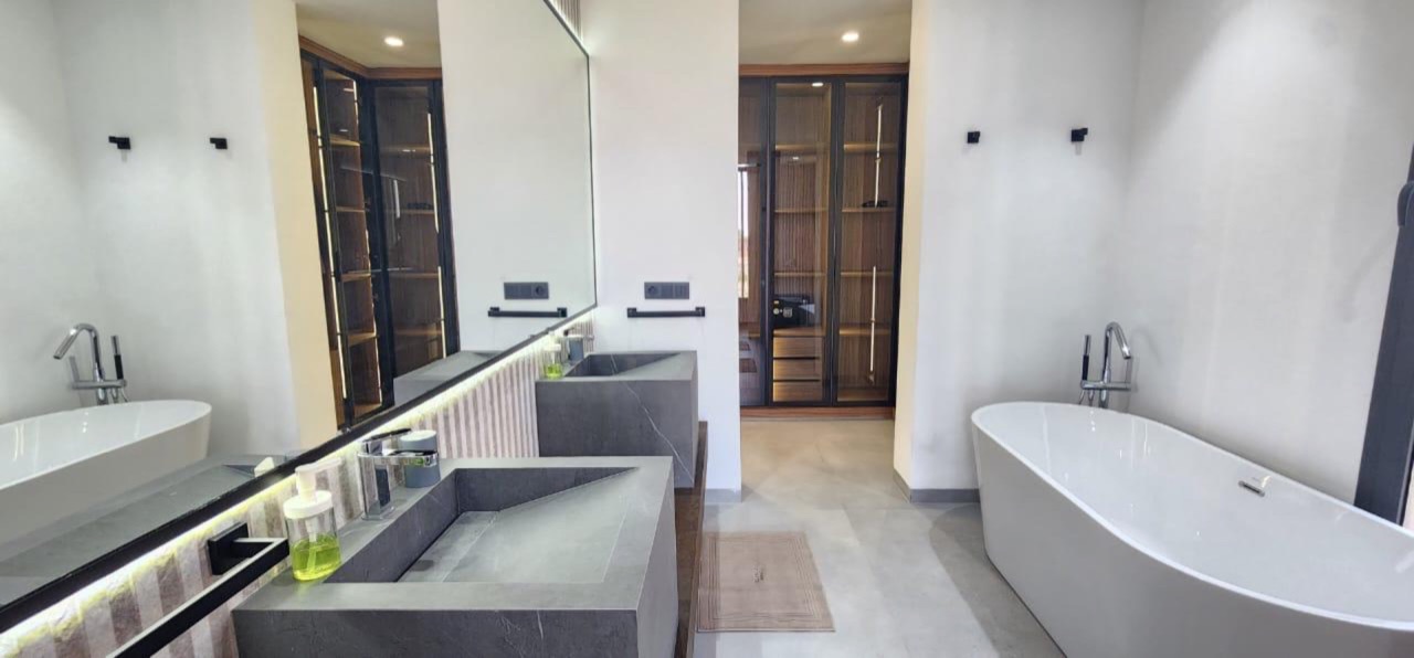 Villa Adam — IMG_1444.JPG