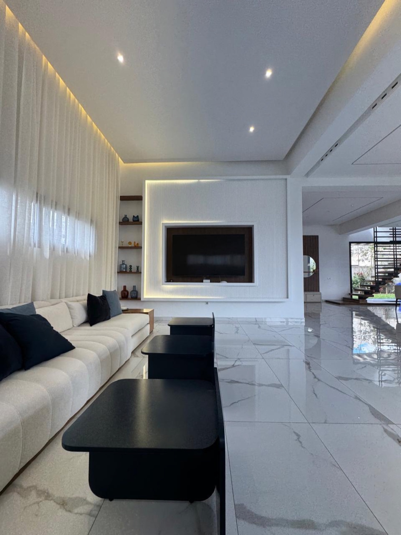 Villa Dina — IMG_0192.JPG