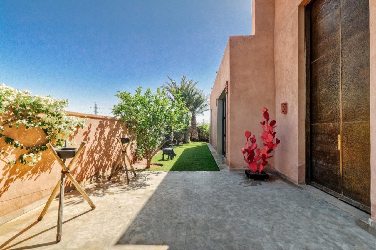 Villa Glam — IMG_1137.JPG