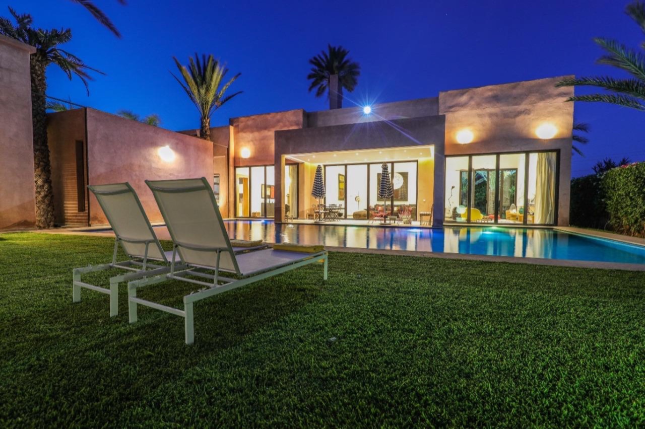 Villa Glam — IMG_1138.JPG