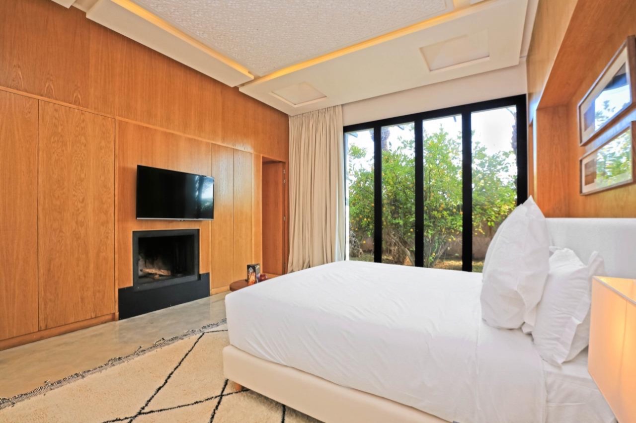 Villa Glam — IMG_1150.JPG