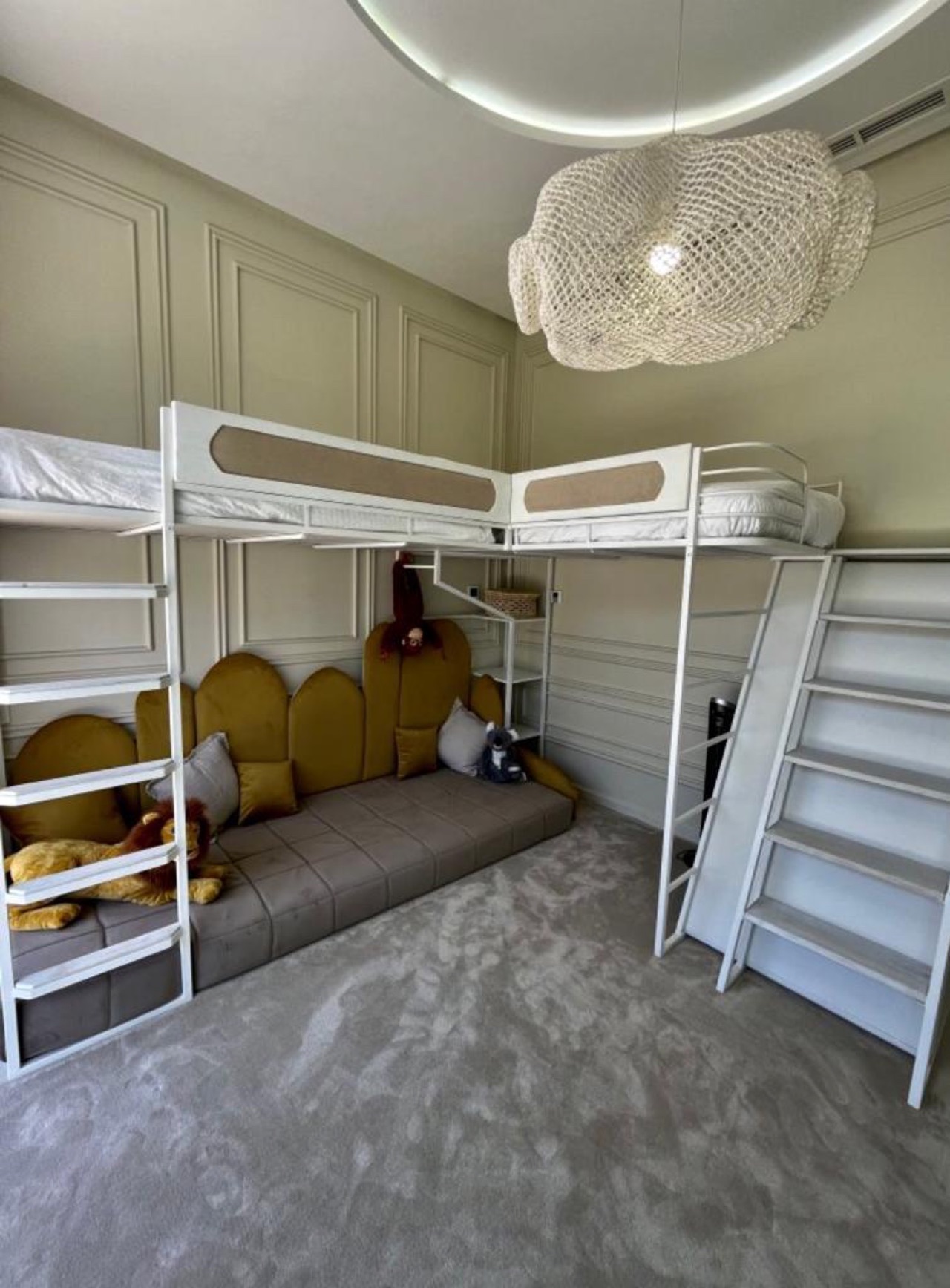 Villa One — IMG_1883.JPG