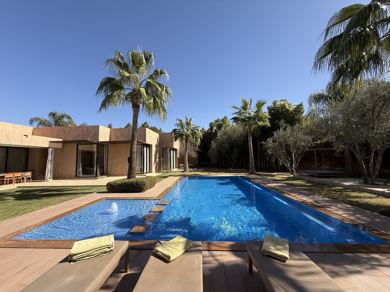 Villa Sunny — IMG_3786.jpg