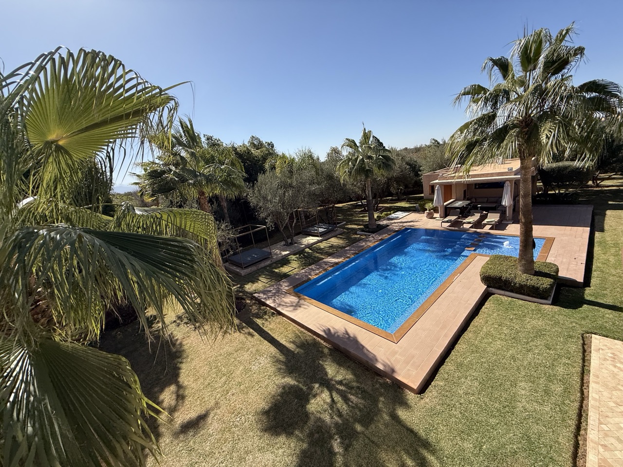 Villa Sunny — IMG_3864.jpg