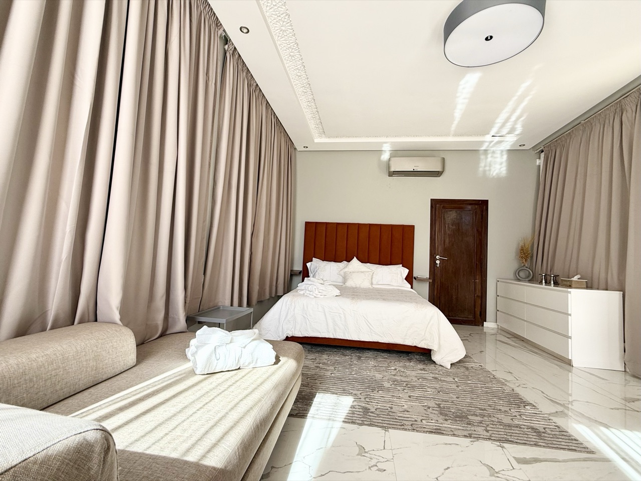 Villa Sunny — IMG_3988.jpg