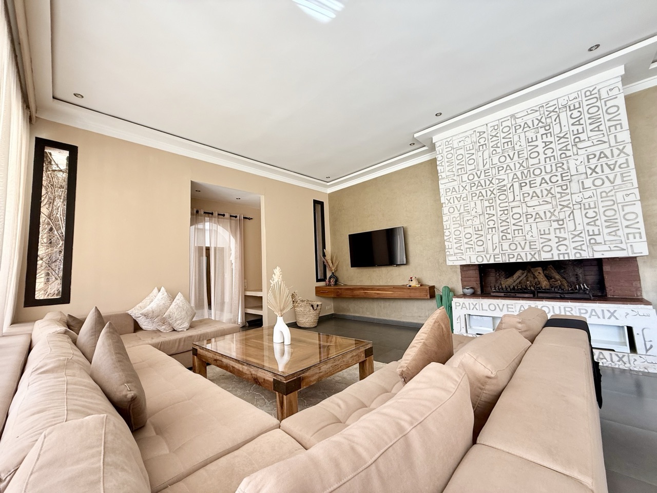 Villa Sunny — IMG_4091.jpg