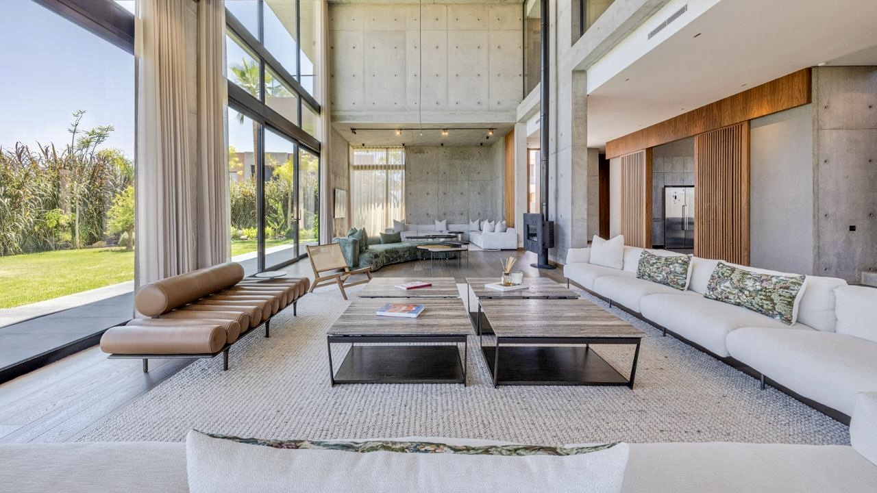 Villa Whitney — 1.jpg