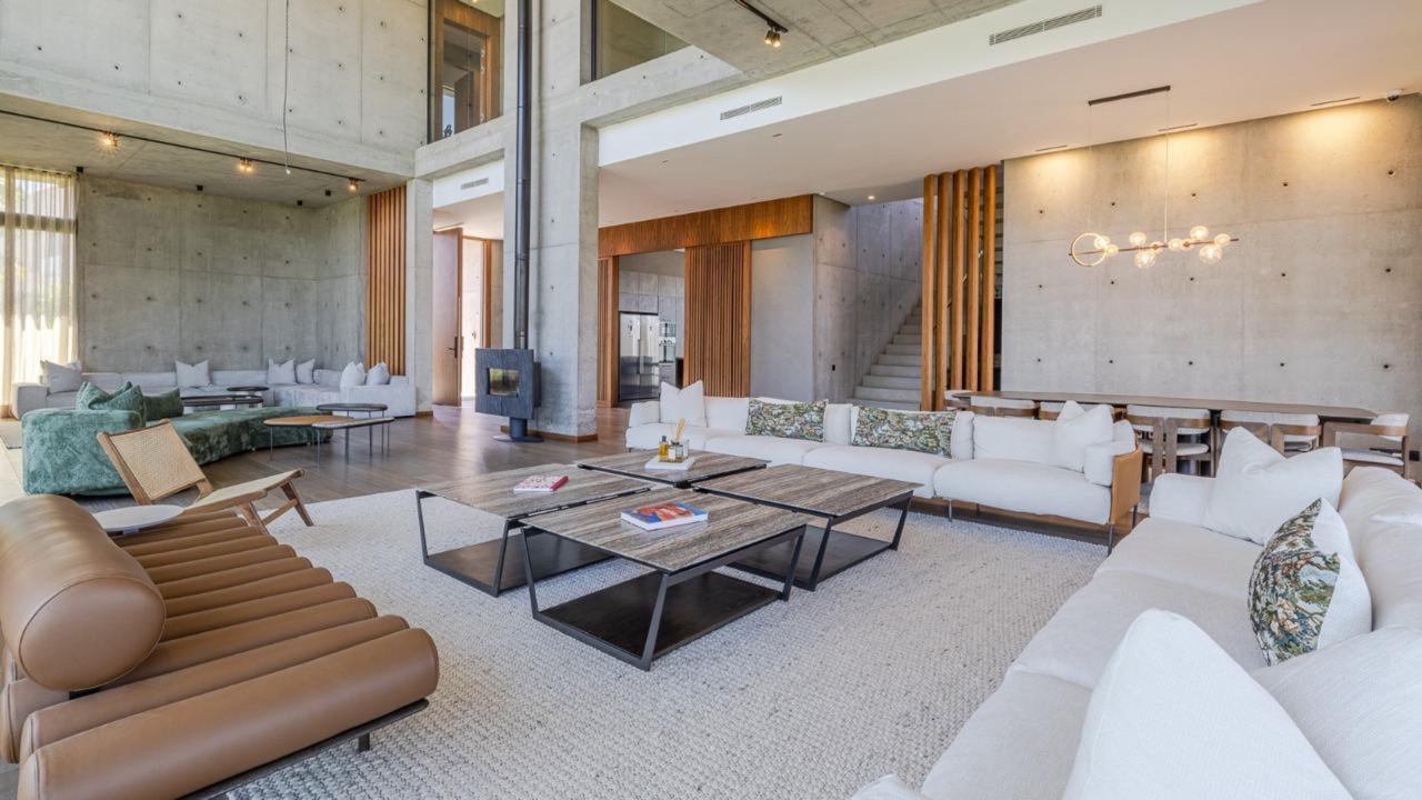 Villa Whitney — IMG_2014.JPG